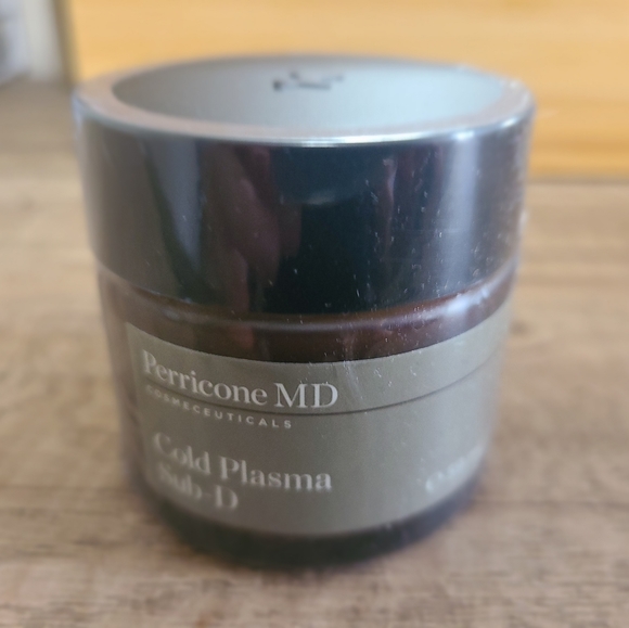 Cold Plasma 5-Piece Anti-Aging Skin Care Kit - Picture 5 of 7